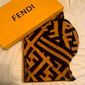 fendi hat and scarf set